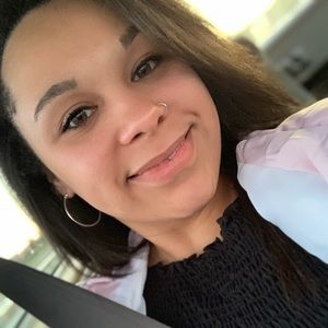 Meet your Posher, Brianna